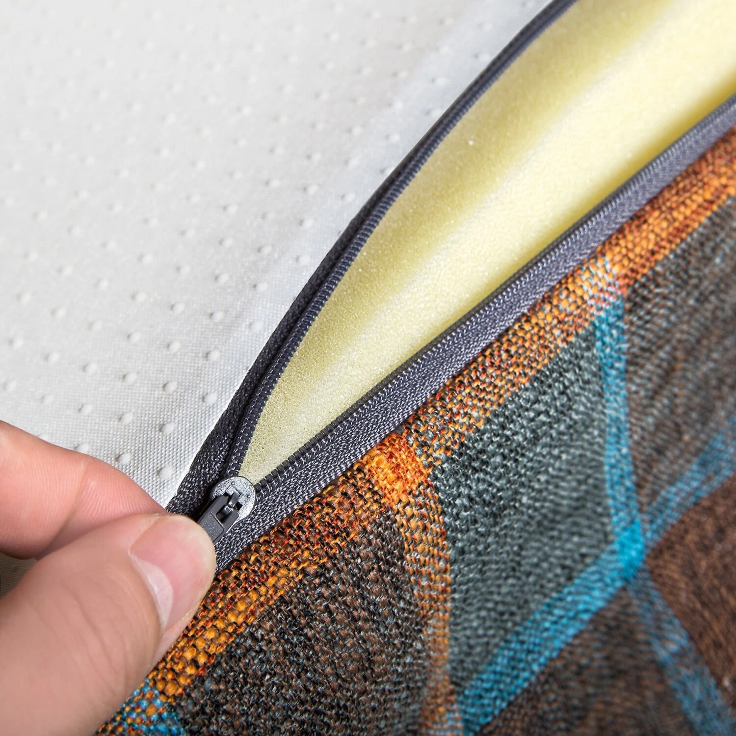 Zinus Cozy Cat & Dog Stairs - Image 4