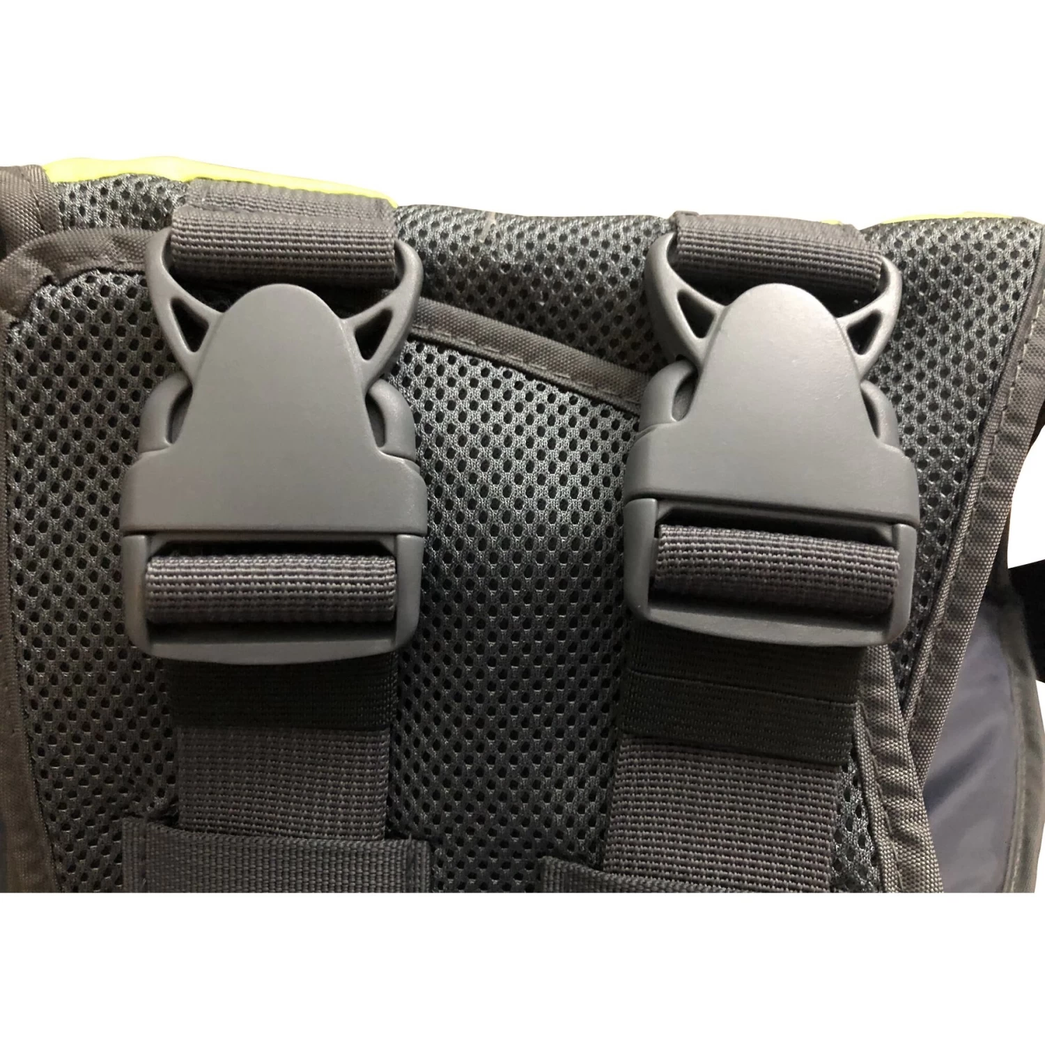 KONG Sport AquaPro Dog Flotation Vest - Image 3