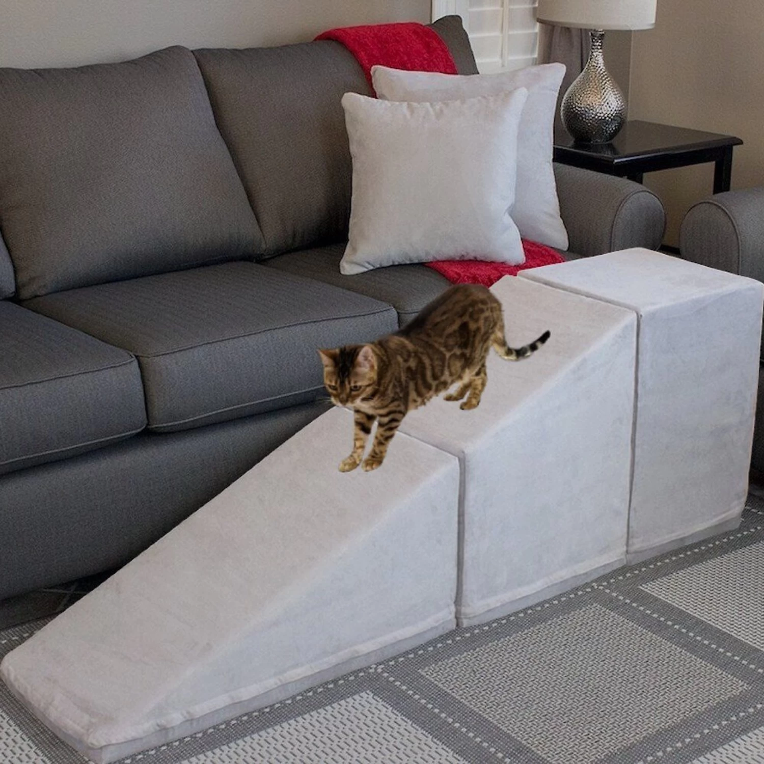 Royal Ramps Extra Wide Dog & Cat Ramp & Landing - Image 6